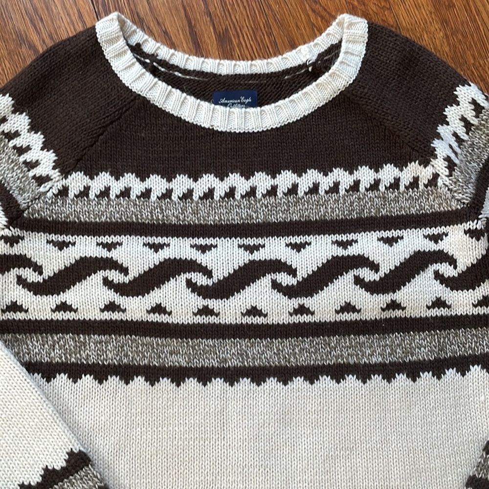 Sweater - Picture 2 of 6